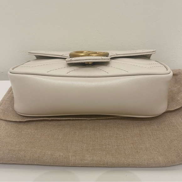 Gucci Marmont Mini Shoulder Bag - Picture 4 of 7